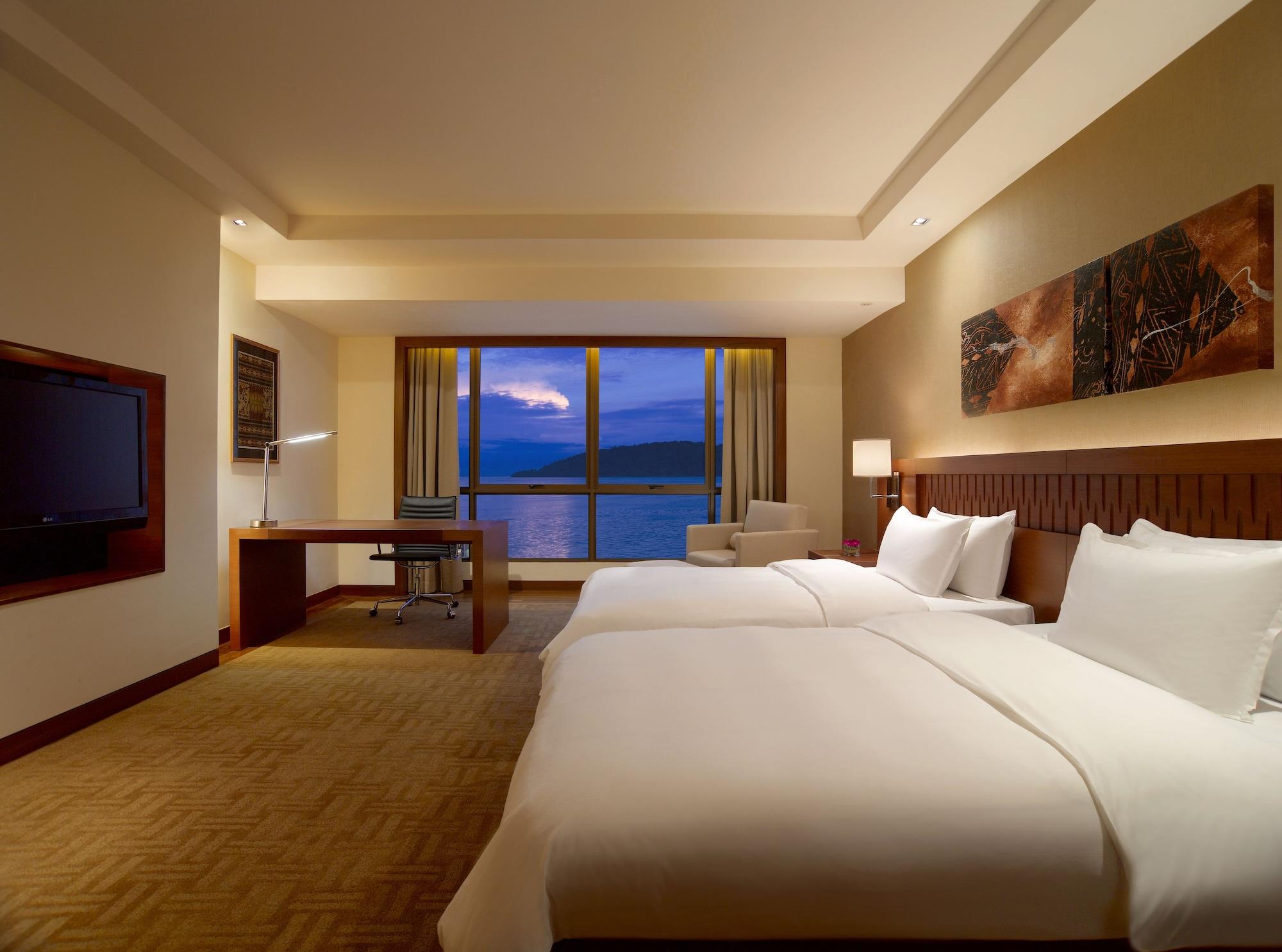 Hyatt Regency Kinabalu Kota Kinabalu Exterior foto Deluxe Room